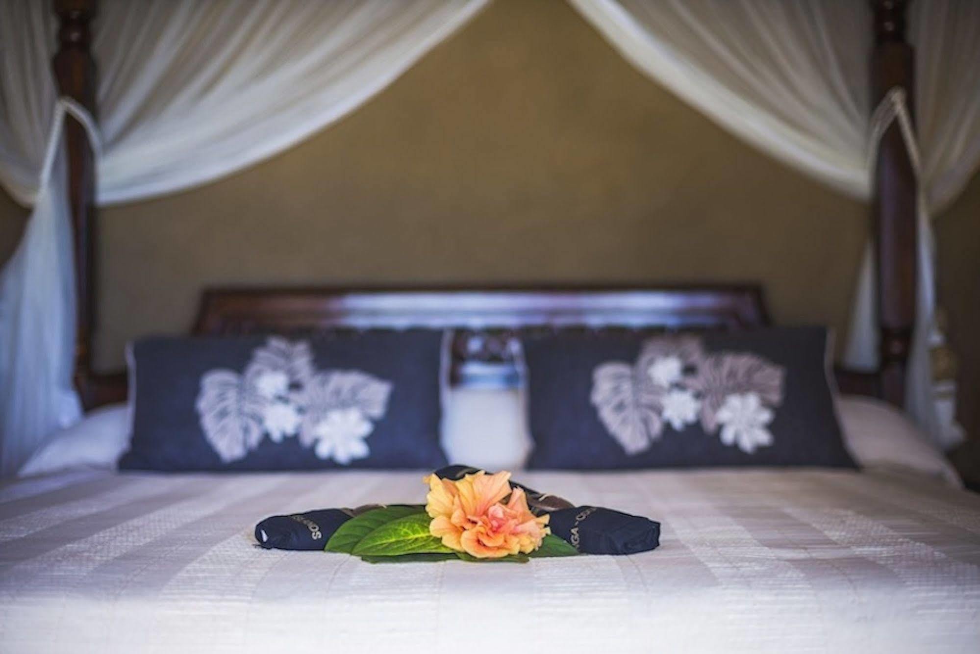 Rumours Luxury Villas & Spa Rarotonga Esterno foto